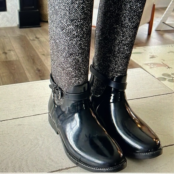 MICHAEL KORS Harness Black/White Print Knee-High Tall Rubber Rain Boots. - Picture 2 of 8
